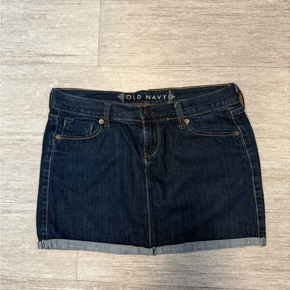 Old Navy Dark Wash Denim Mini Skirt